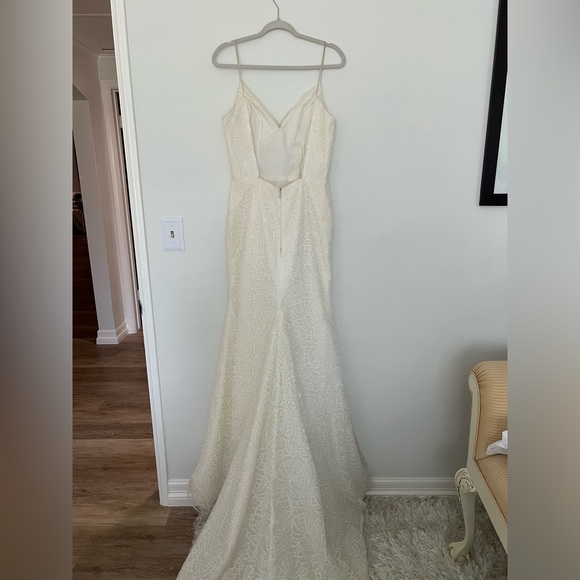 Jim Hjelm Wedding Dress size 12 - Picture 7 of 7